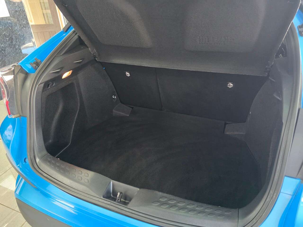 2019 TOYOTA C-HR 2019 TOYOTA C-HR