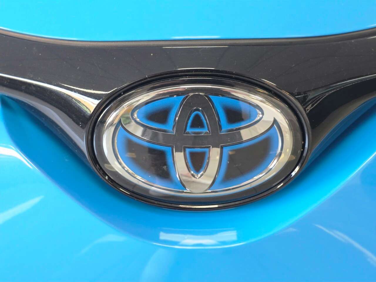 2019 TOYOTA C-HR 2019 TOYOTA C-HR