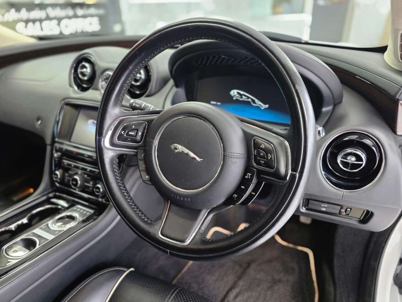2013 JAGUAR XJ 2013 JAGUAR XJ