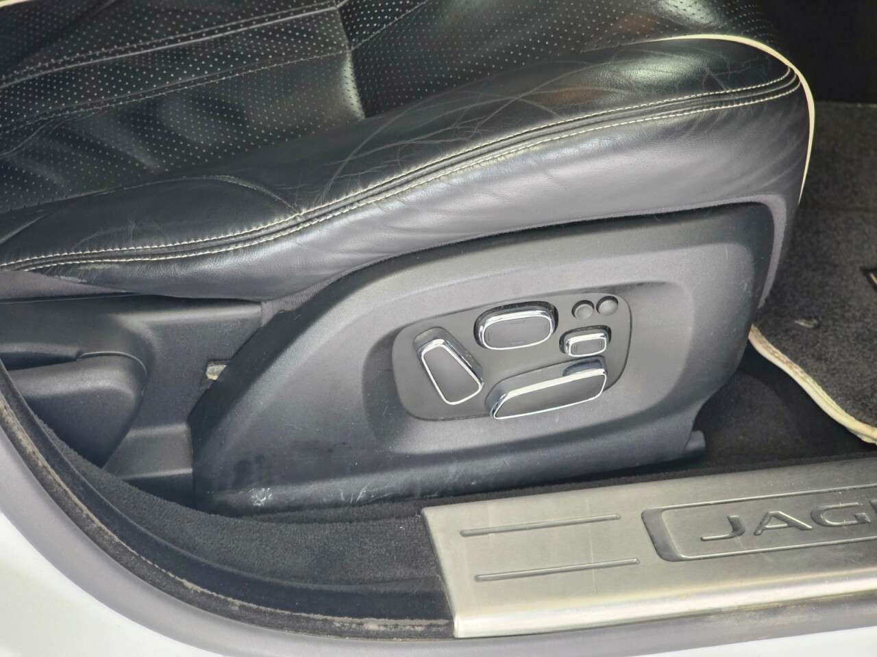 2013 JAGUAR XJ 2013 JAGUAR XJ