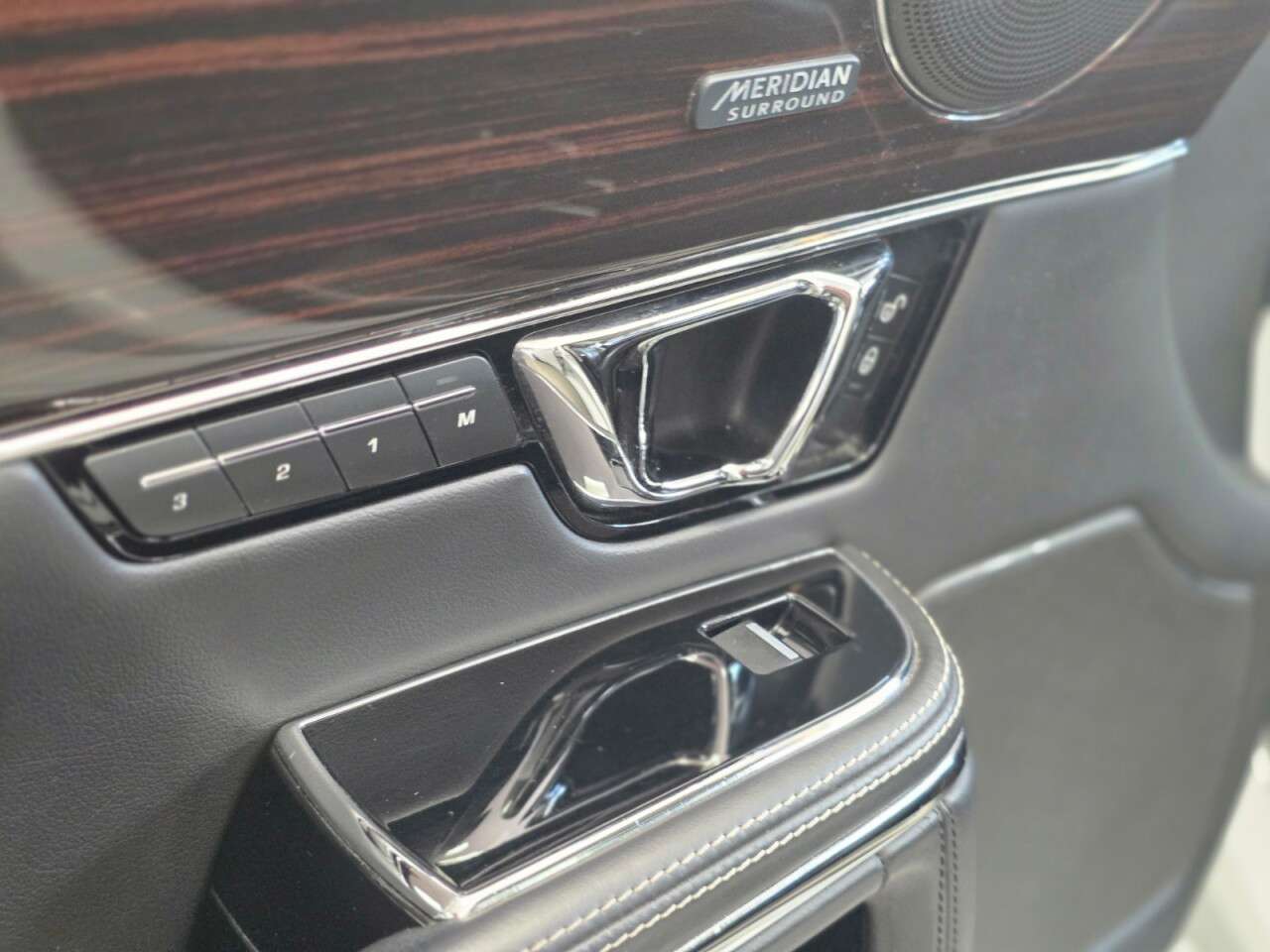2013 JAGUAR XJ 2013 JAGUAR XJ