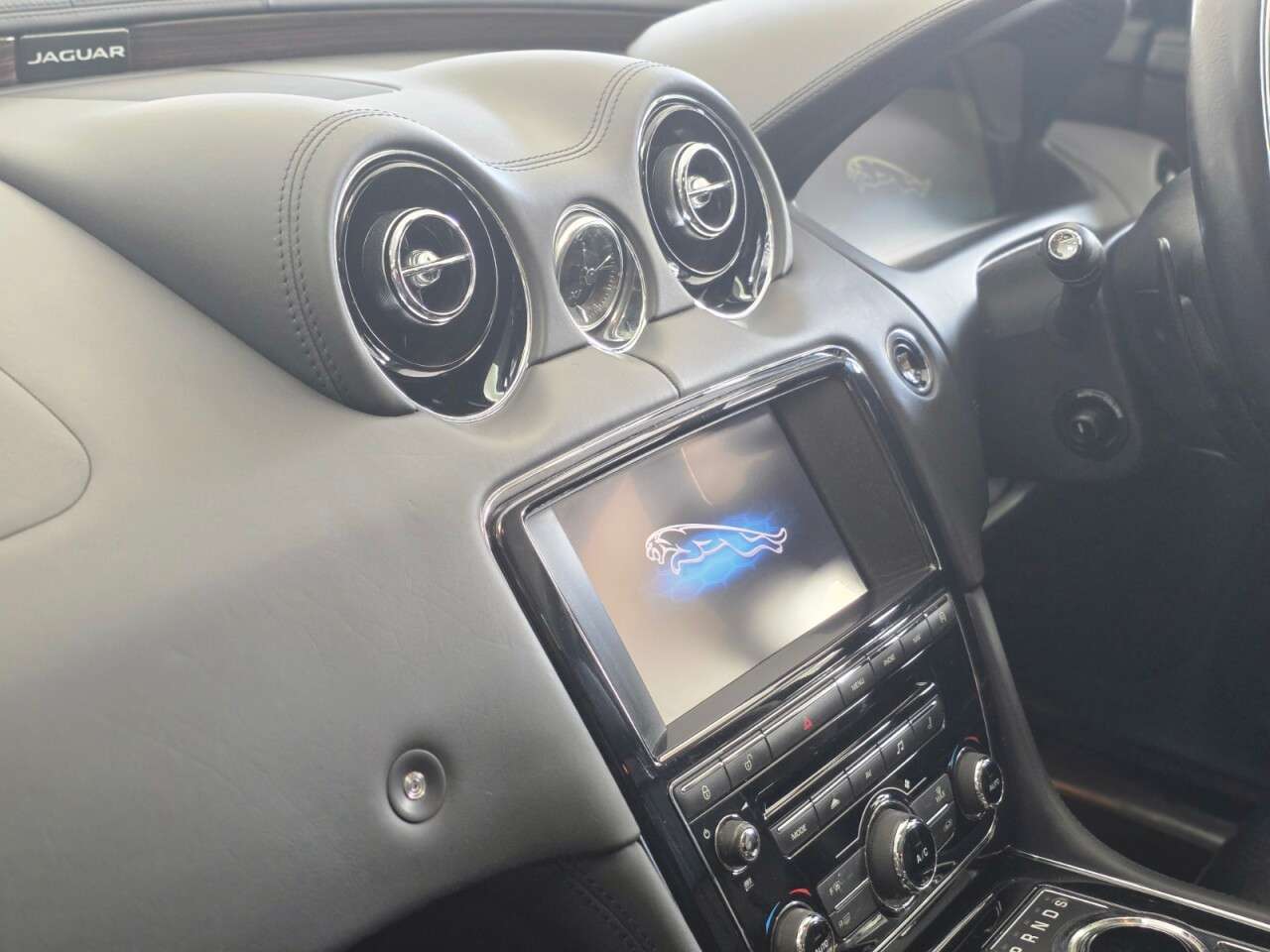 2013 JAGUAR XJ 2013 JAGUAR XJ