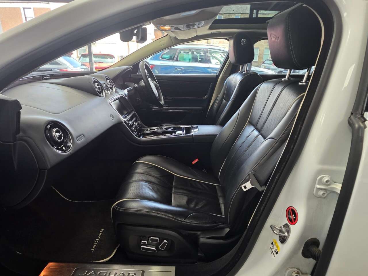 2013 JAGUAR XJ 2013 JAGUAR XJ