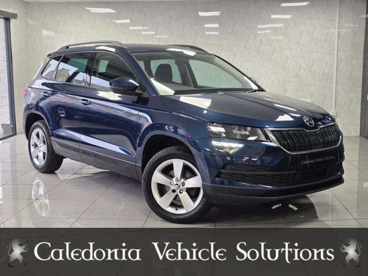 A 2019 SKODA KAROQ 1.0 TSI GPF SE SUV 5dr Petrol Manual Euro 6 (s/s) (115 ps) A 2019 SKODA KAROQ 1.0 TSI GPF SE SUV 5dr Petrol Manual Euro 6 (s/s) (115 ps)