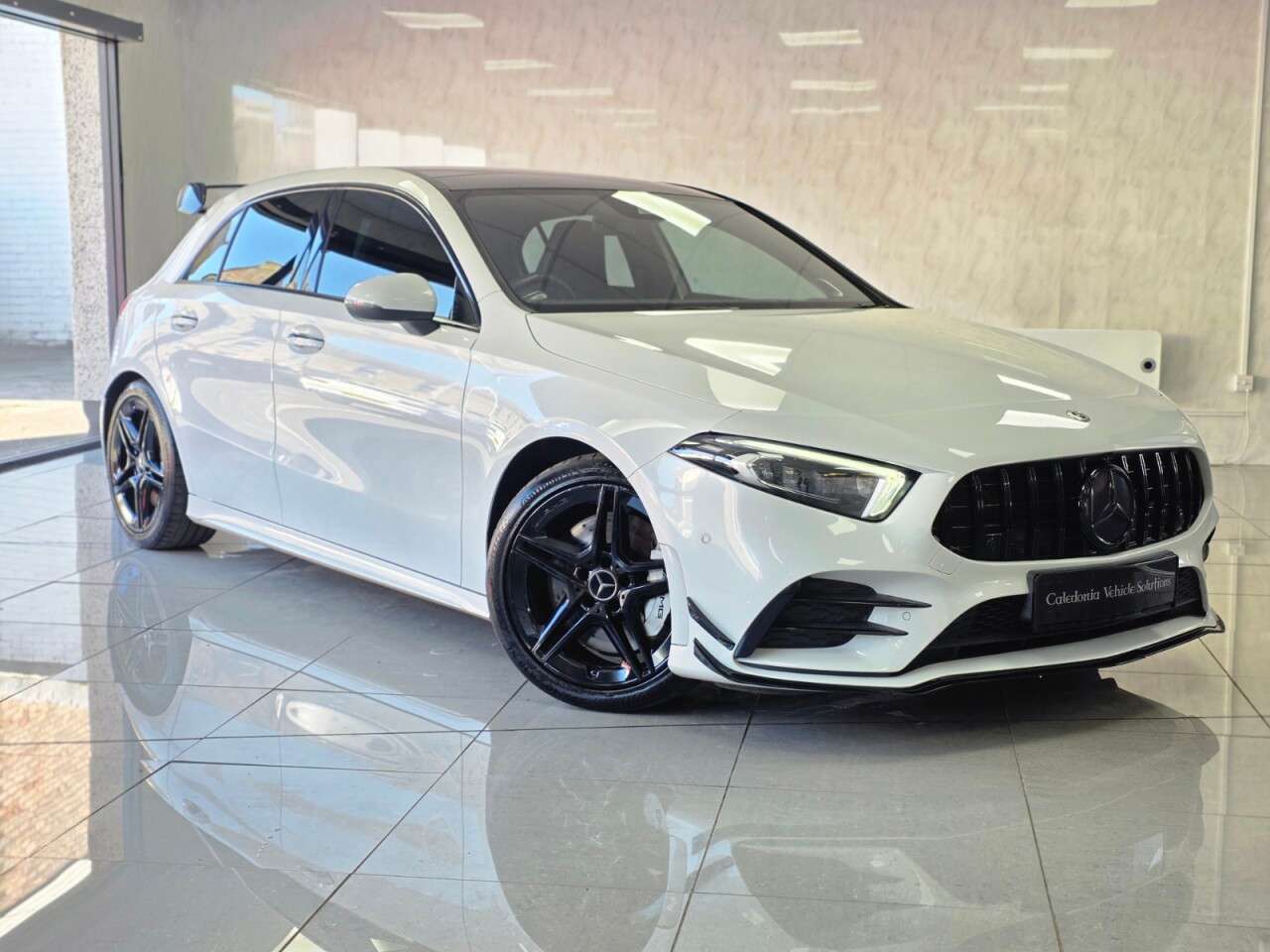A 2020 MERCEDES-BENZ A CLASS 2.0 A35 AMG (Premium Plus) Hatchback 5dr Petrol SpdS DCT 4MATIC Euro 6 (s/s A 2020 MERCEDES-BENZ A CLASS 2.0 A35 AMG (Premium Plus) Hatchback 5dr Petrol SpdS DCT 4MATIC Euro 6 (s/s