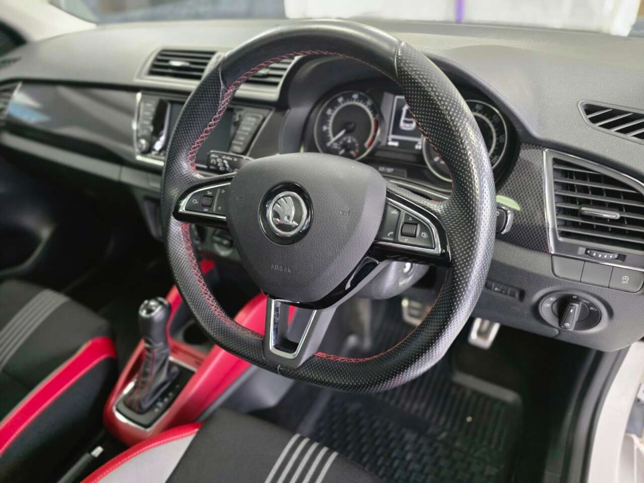 2016 SKODA FABIA 2016 SKODA FABIA
