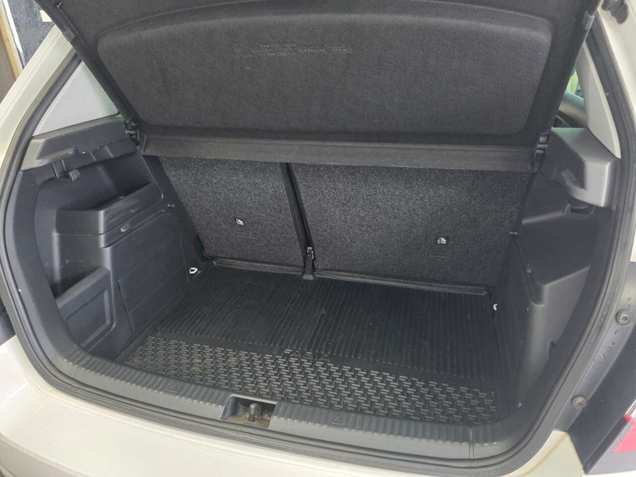 2016 SKODA FABIA 2016 SKODA FABIA