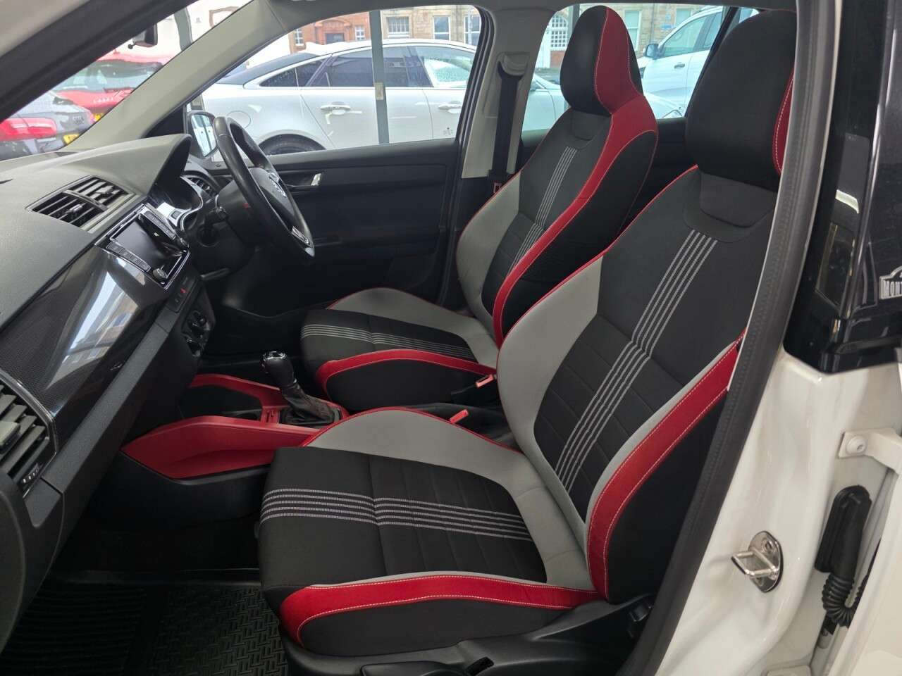 2016 SKODA FABIA 2016 SKODA FABIA