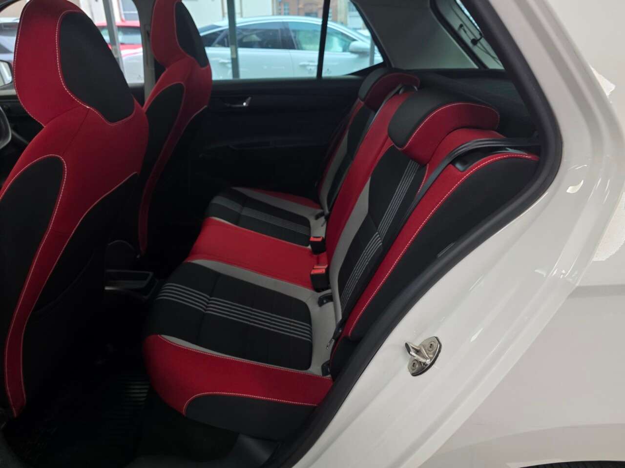 2016 SKODA FABIA 2016 SKODA FABIA