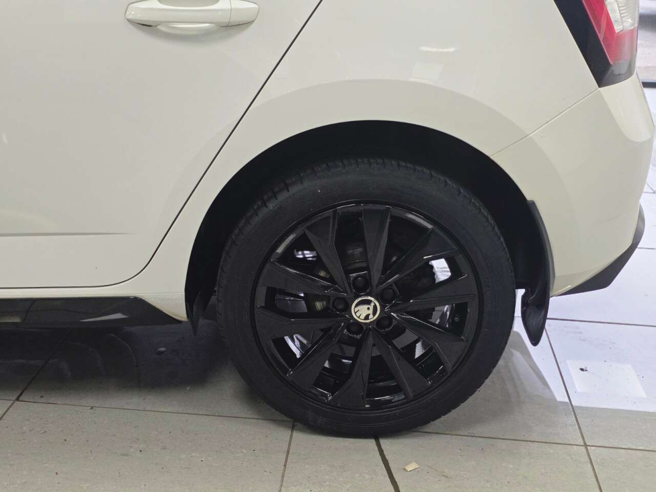 2016 SKODA FABIA 2016 SKODA FABIA