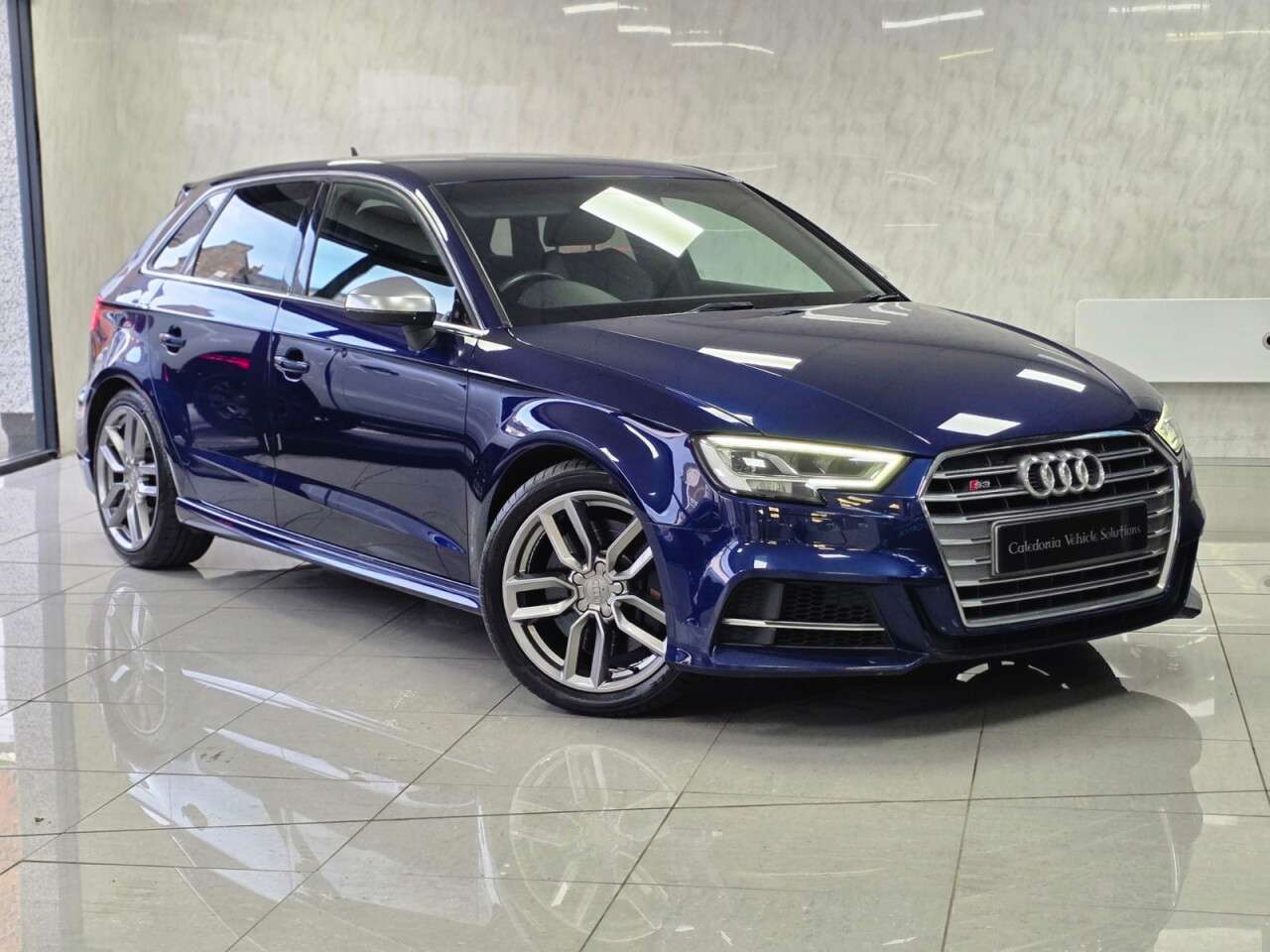 A 2019 AUDI A3 S3 SPORTBACK TFSI QUATTRO A 2019 AUDI A3 S3 SPORTBACK TFSI QUATTRO