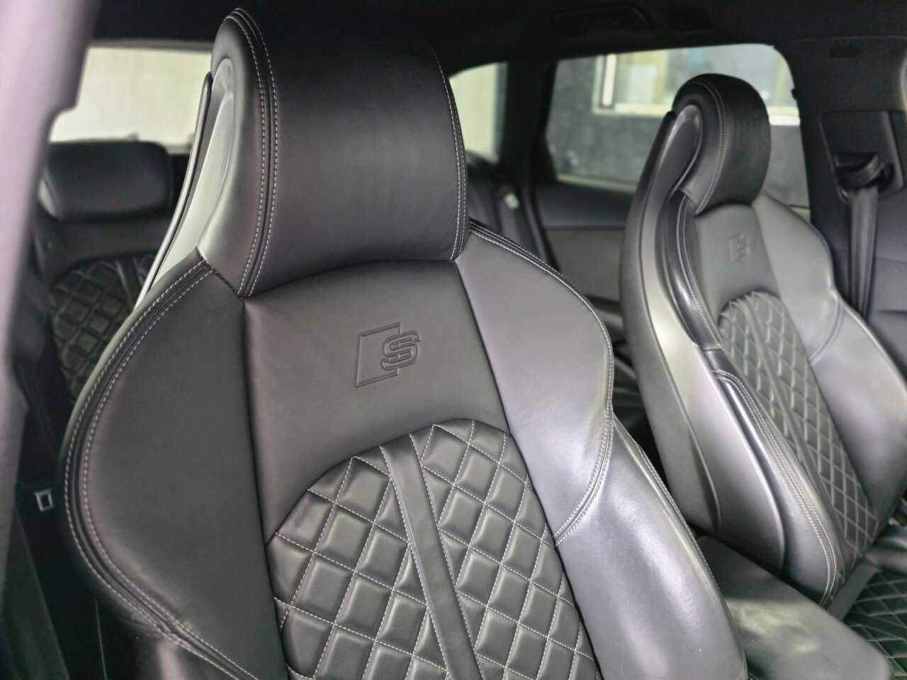 2017 AUDI A4 2017 AUDI A4