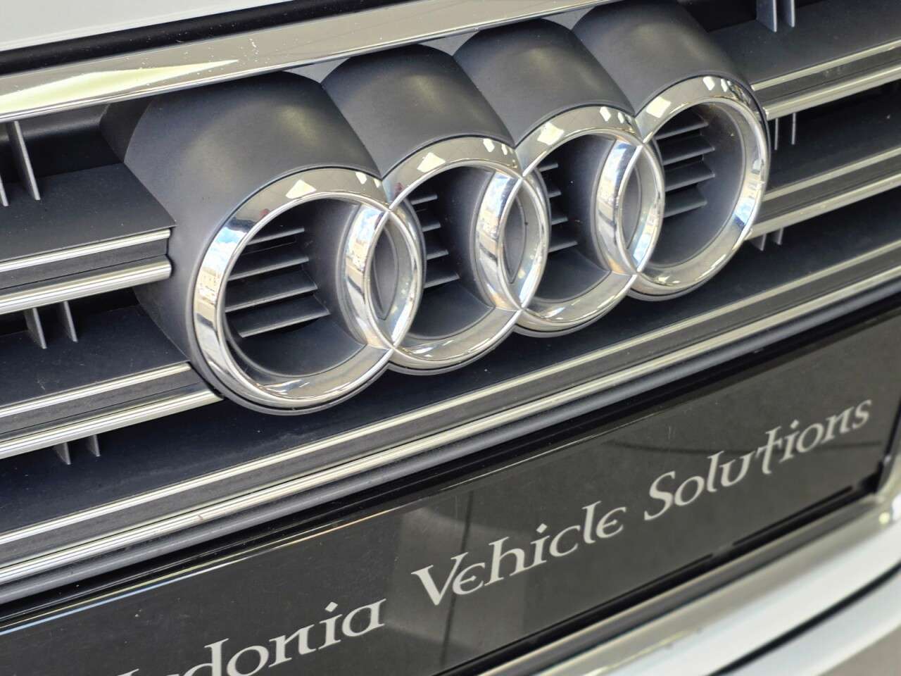 2017 AUDI A4 2017 AUDI A4