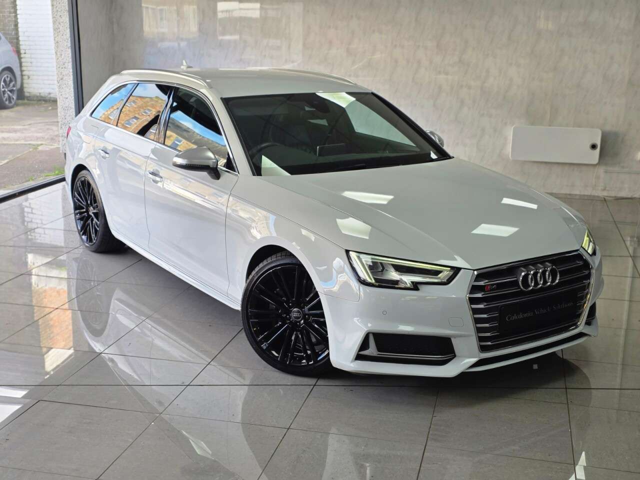 2017 AUDI A4 2017 AUDI A4