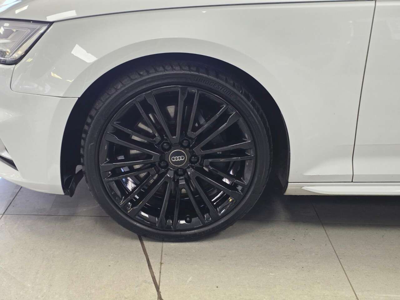2017 AUDI A4 2017 AUDI A4