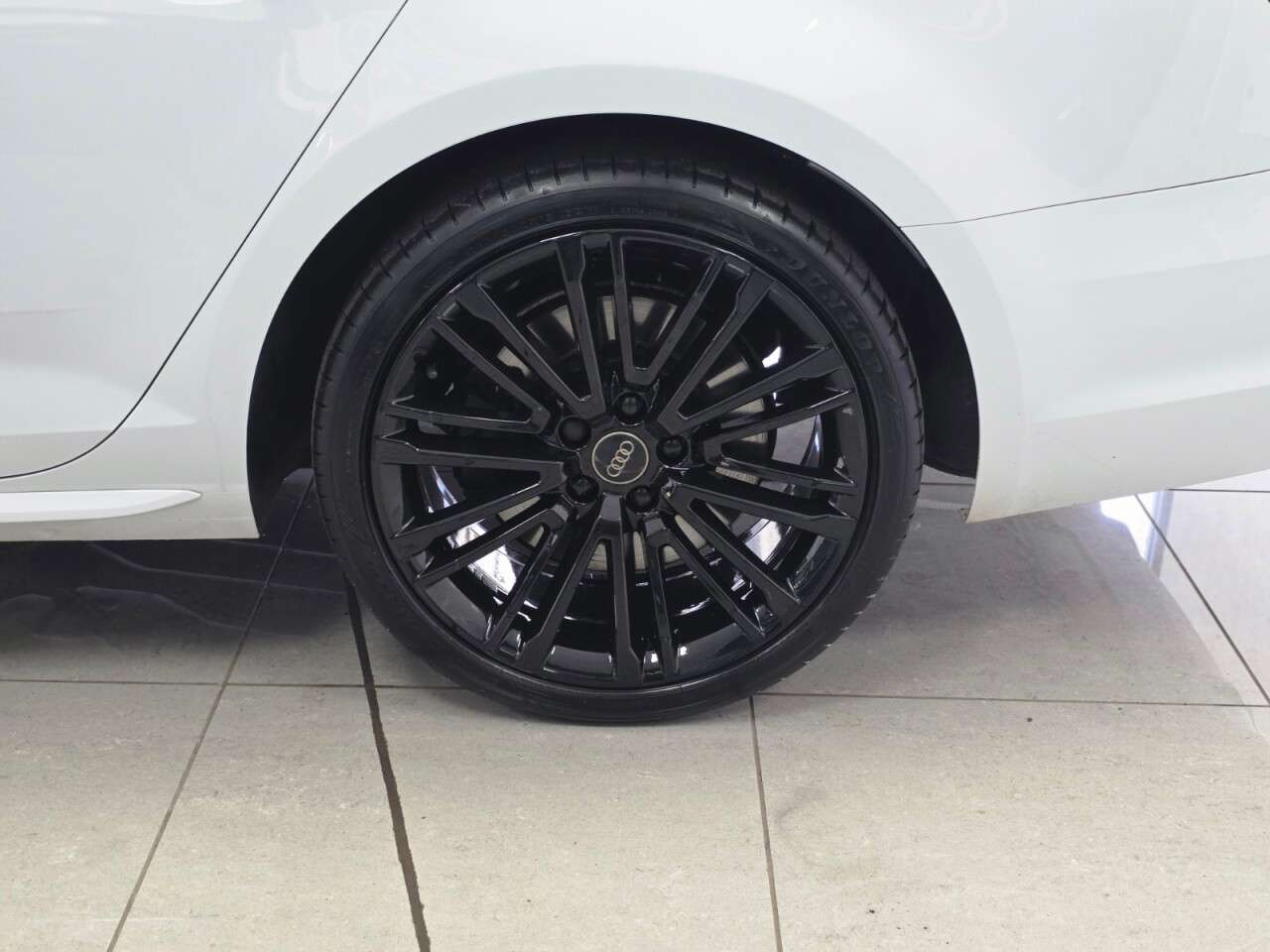 2017 AUDI A4 2017 AUDI A4