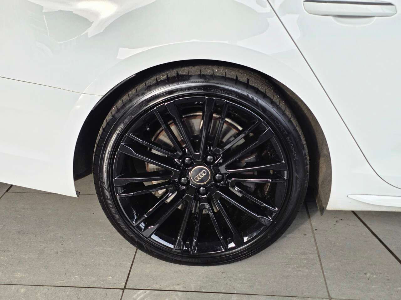 2017 AUDI A4 2017 AUDI A4