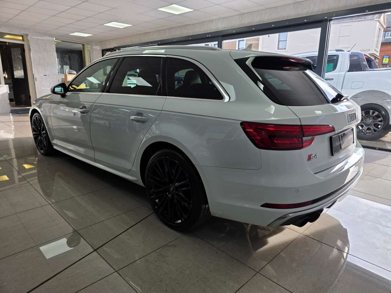 2017 AUDI A4 2017 AUDI A4