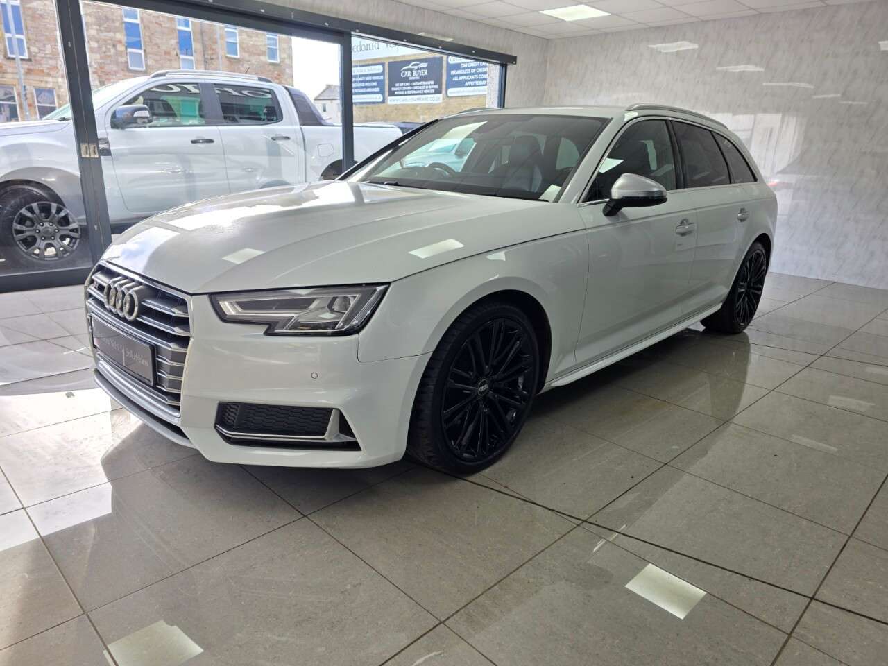 2017 AUDI A4 2017 AUDI A4