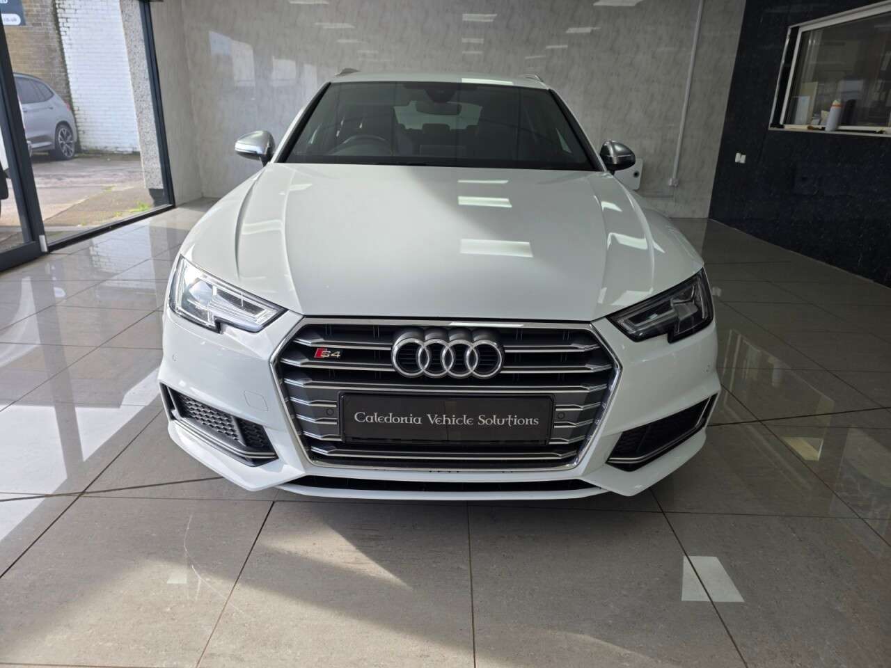 2017 AUDI A4 2017 AUDI A4