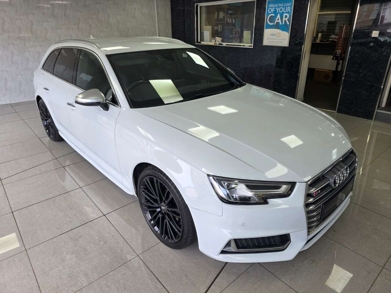 2017 AUDI A4 2017 AUDI A4