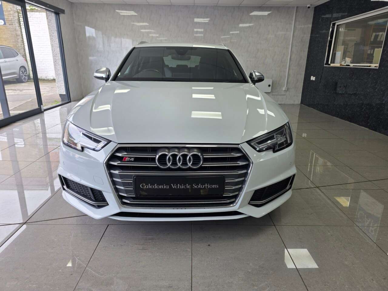 2017 AUDI A4 2017 AUDI A4