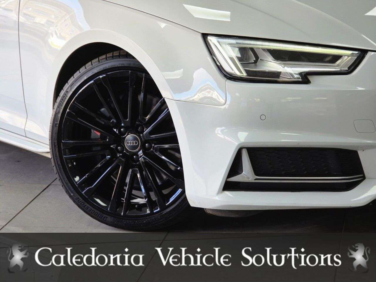 2017 AUDI A4 2017 AUDI A4