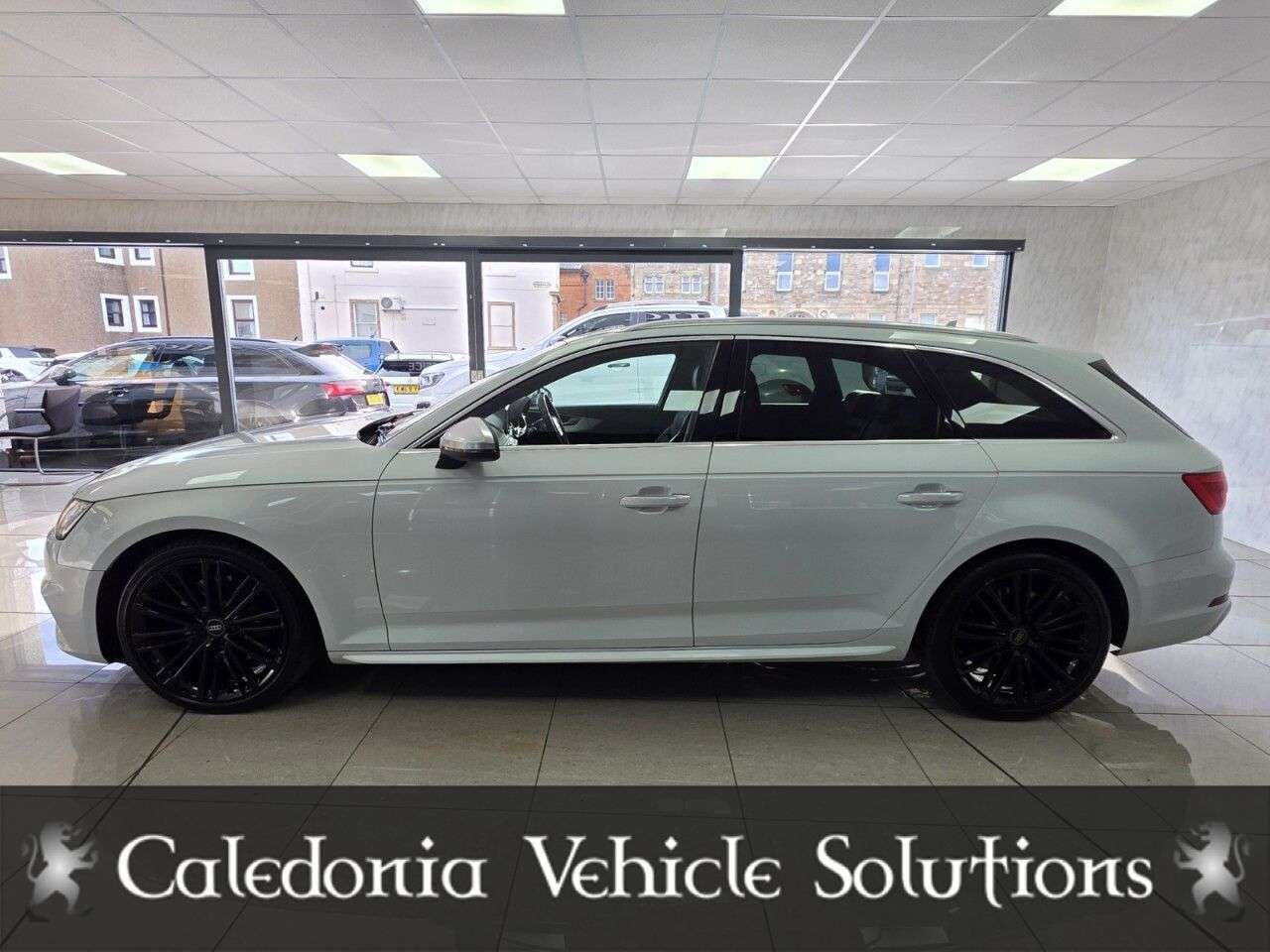 2017 AUDI A4 2017 AUDI A4