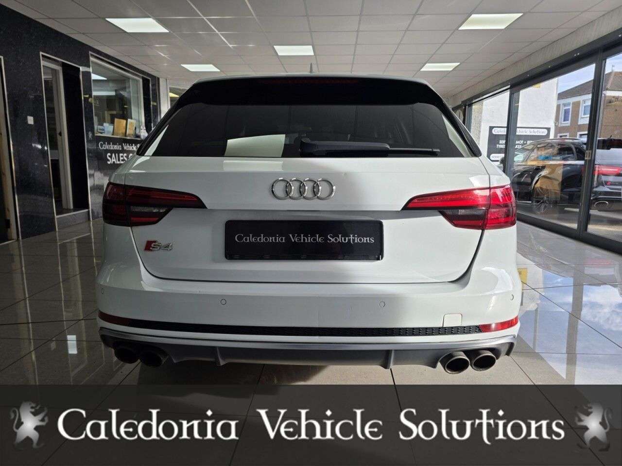 2017 AUDI A4 2017 AUDI A4