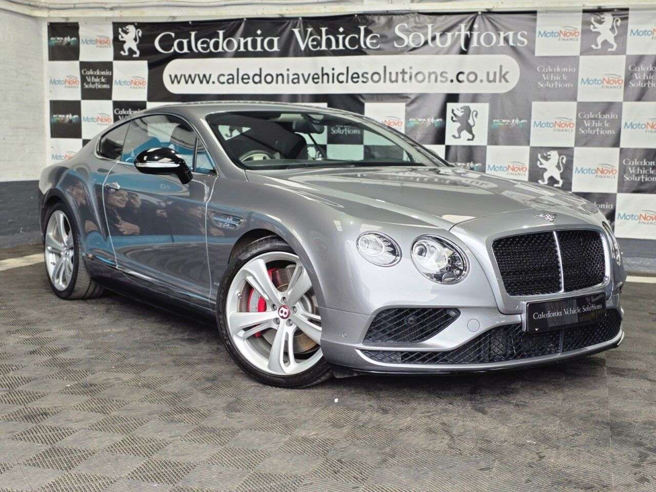 A 2016 BENTLEY CONTINENTAL 4.0 V8 GT S Coupe 2dr Petrol Auto 4WD Euro 6 (528 ps) A 2016 BENTLEY CONTINENTAL 4.0 V8 GT S Coupe 2dr Petrol Auto 4WD Euro 6 (528 ps)