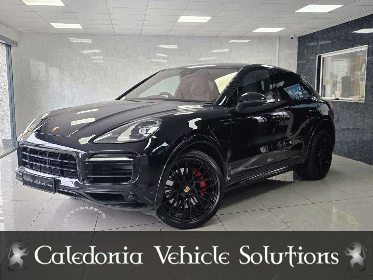 A 2019 PORSCHE CAYENNE 2.9T V6 S Coupe 5dr Petrol TiptronicS 4WD Euro 6 (s/s) (440 ps) A 2019 PORSCHE CAYENNE 2.9T V6 S Coupe 5dr Petrol TiptronicS 4WD Euro 6 (s/s) (440 ps)