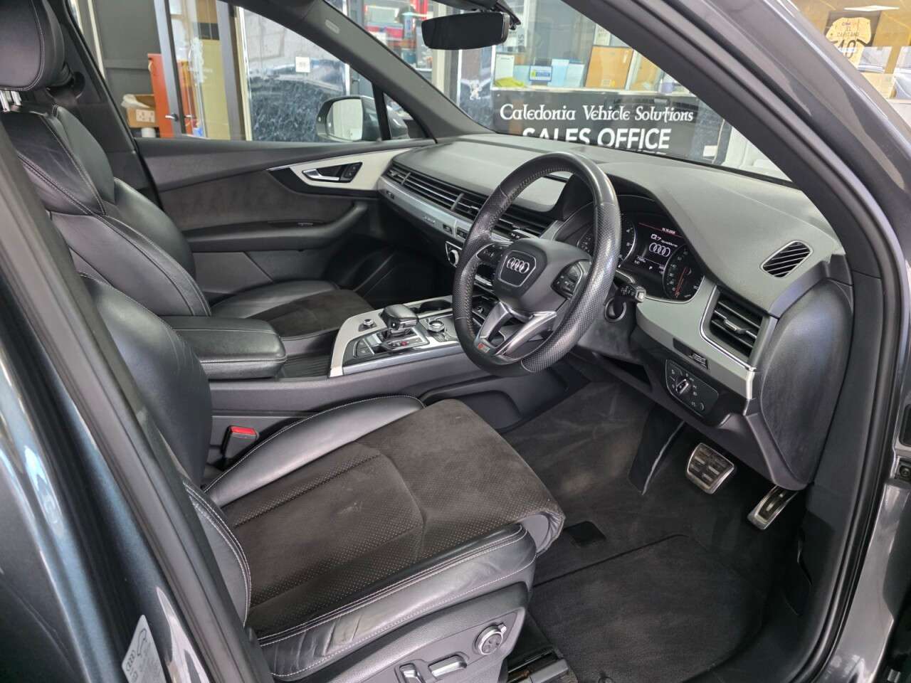 2017 AUDI Q7 2017 AUDI Q7