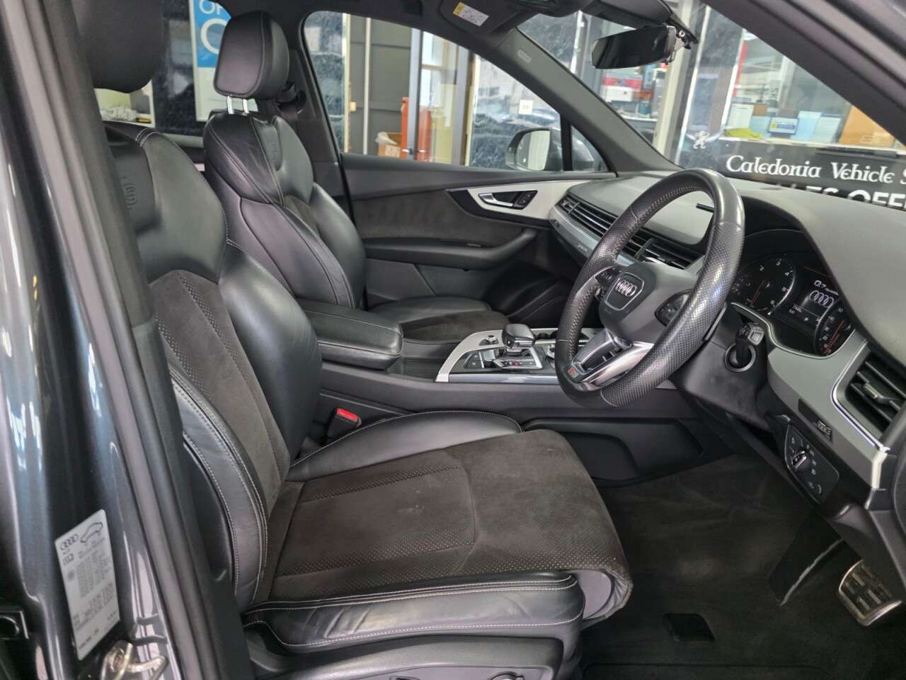 2017 AUDI Q7 2017 AUDI Q7