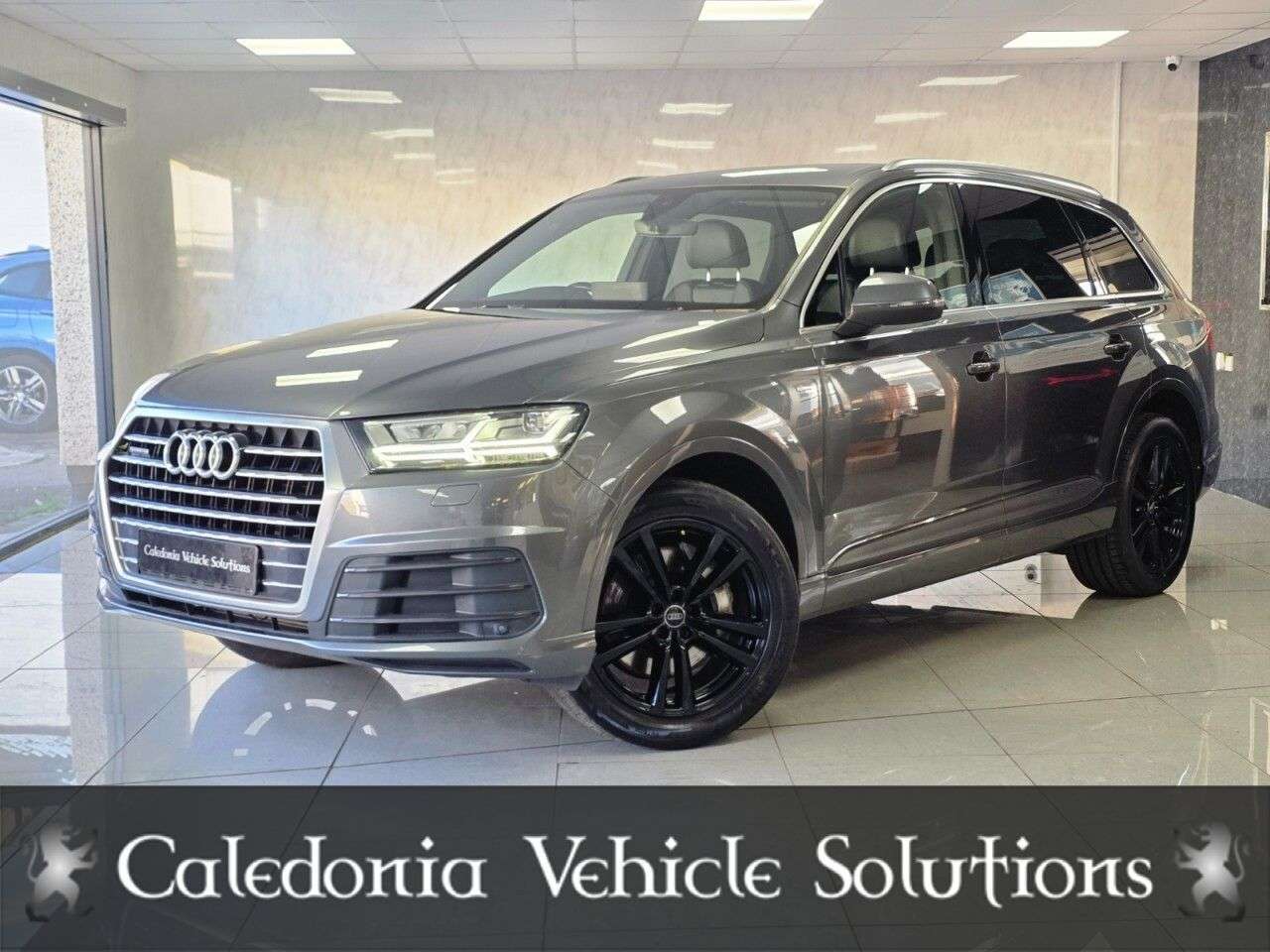 A 2017 AUDI Q7 3.0 TDI V6 S line SUV 5dr Diesel Tiptronic quattro Euro 6 (s/s) (218 ps) A 2017 AUDI Q7 3.0 TDI V6 S line SUV 5dr Diesel Tiptronic quattro Euro 6 (s/s) (218 ps)