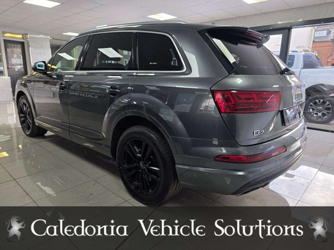 2017 AUDI Q7 2017 AUDI Q7