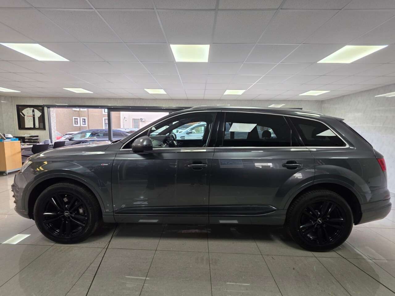 2017 AUDI Q7 2017 AUDI Q7
