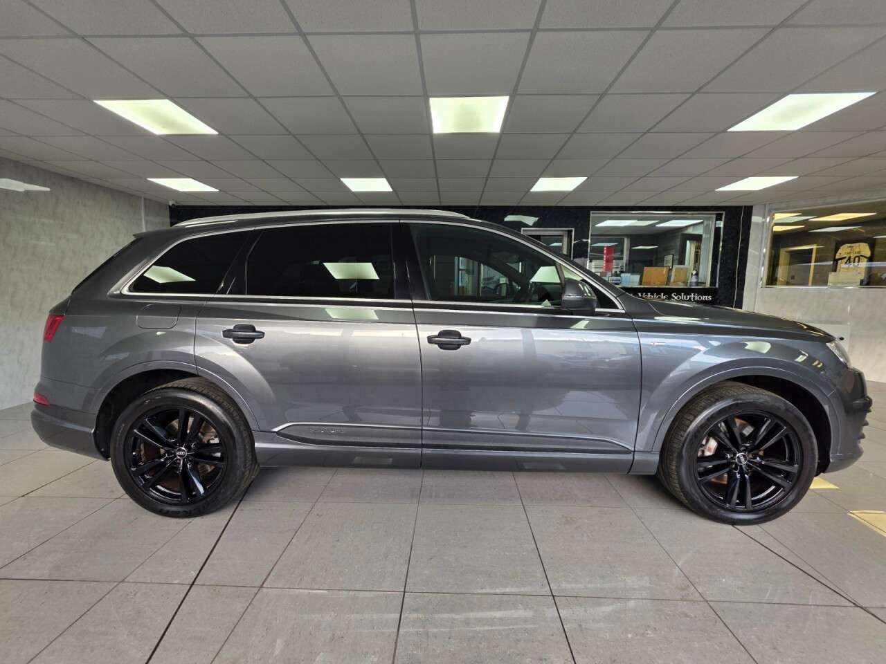 2017 AUDI Q7 2017 AUDI Q7