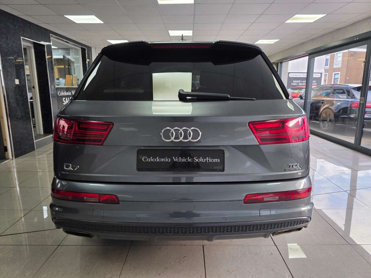 2017 AUDI Q7 2017 AUDI Q7