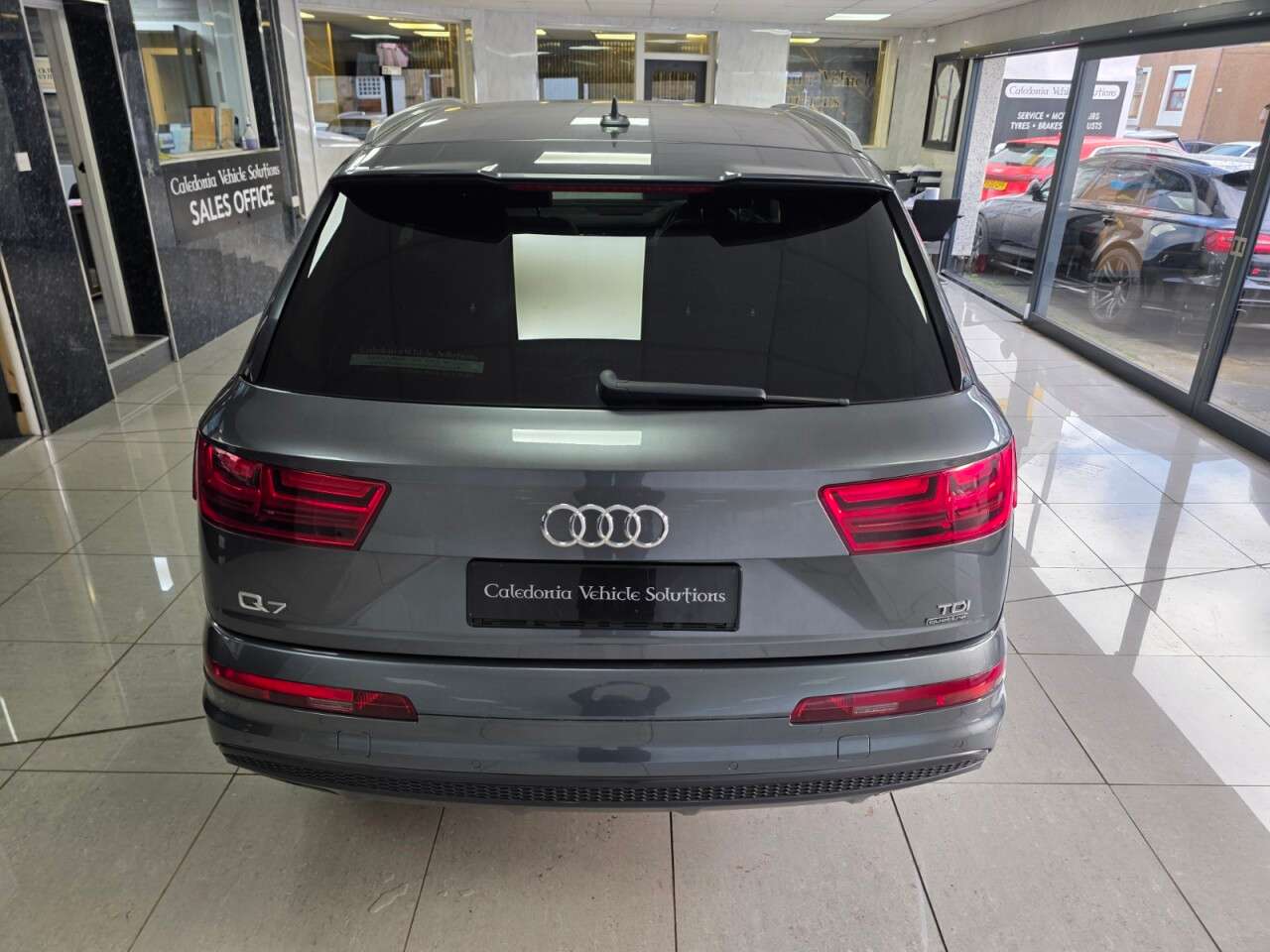 2017 AUDI Q7 2017 AUDI Q7