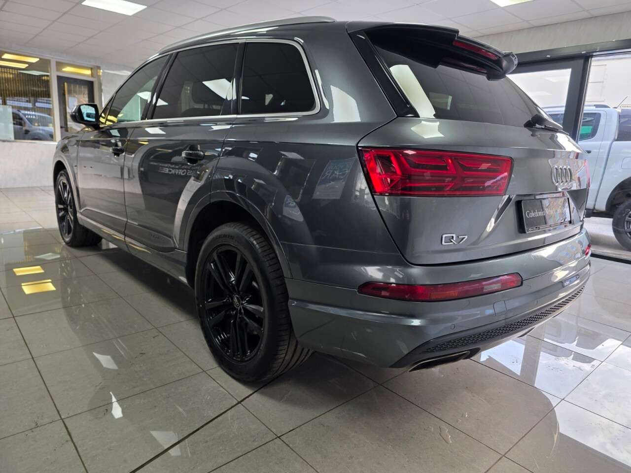 2017 AUDI Q7 2017 AUDI Q7