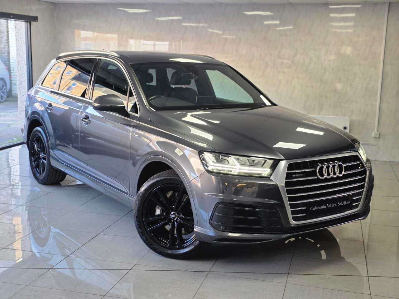 2017 AUDI Q7 2017 AUDI Q7