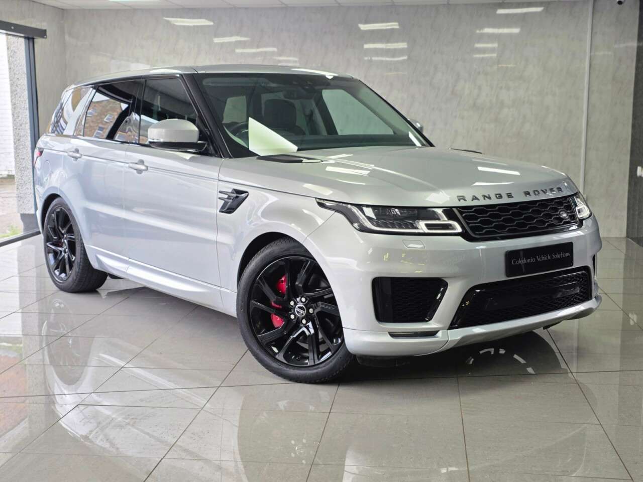 A 2020 LAND ROVER RANGE ROVER SPORT 2.0 P400e 13.1kWh HSE GPF Dynamic SUV 5dr Petrol Plug-in Hybrid Auto 4WD Eu A 2020 LAND ROVER RANGE ROVER SPORT 2.0 P400e 13.1kWh HSE GPF Dynamic SUV 5dr Petrol Plug-in Hybrid Auto 4WD Eu