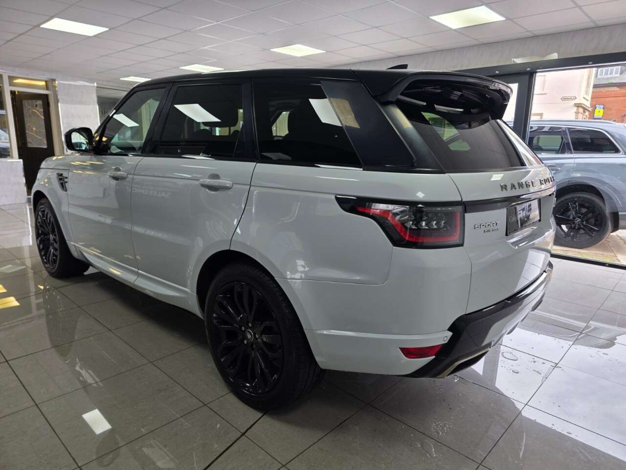 2018 LAND ROVER RANGE ROVER SPORT 2018 LAND ROVER RANGE ROVER SPORT