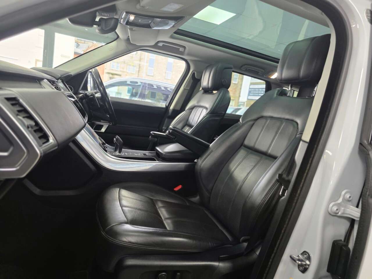 2018 LAND ROVER RANGE ROVER SPORT 2018 LAND ROVER RANGE ROVER SPORT