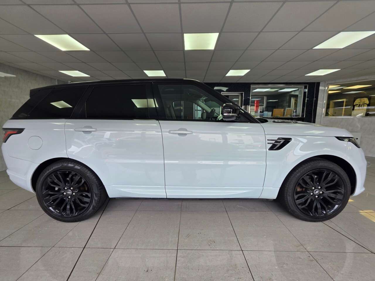 2018 LAND ROVER RANGE ROVER SPORT 2018 LAND ROVER RANGE ROVER SPORT