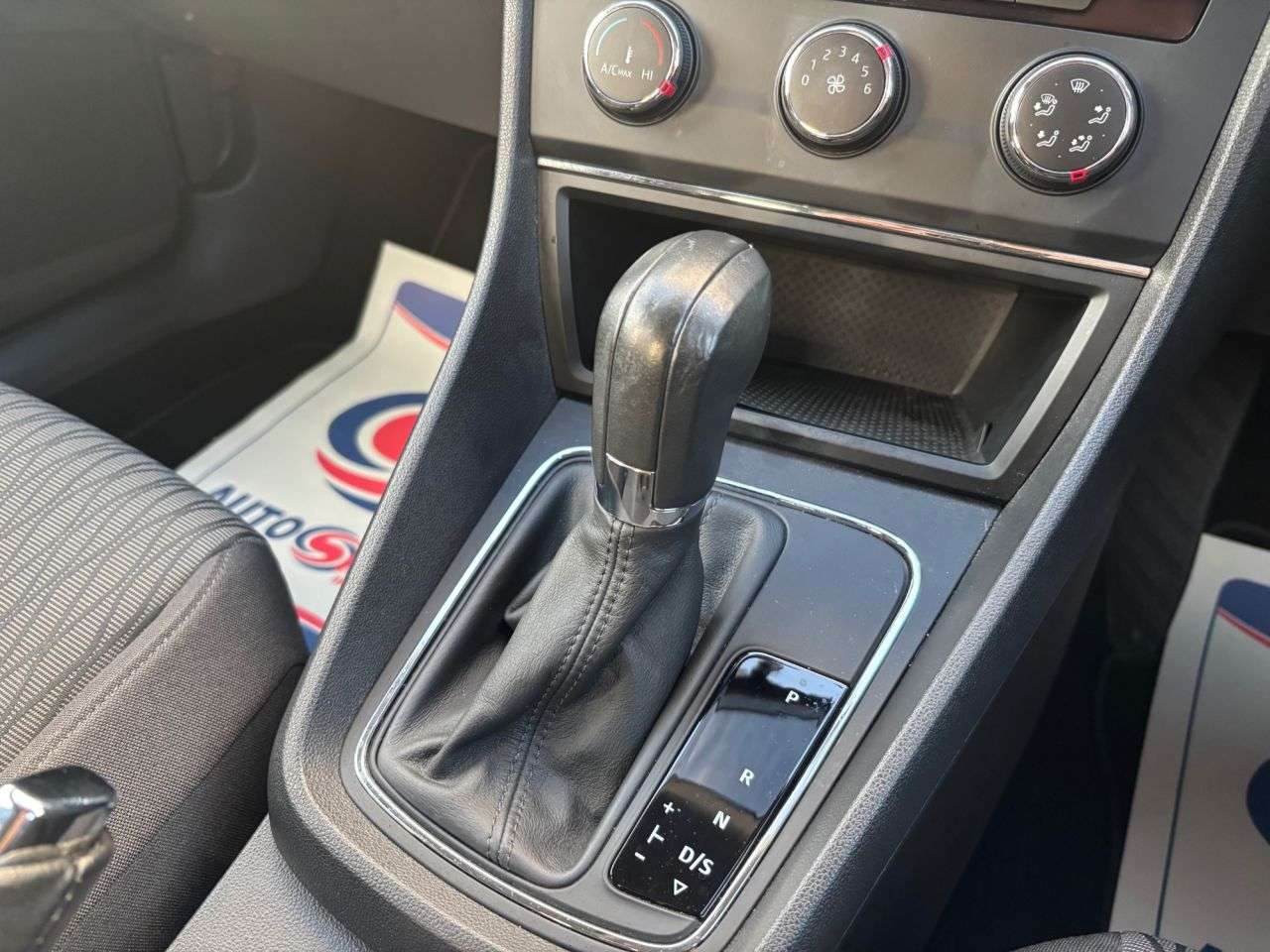 2014 SEAT LEON 2014 SEAT LEON