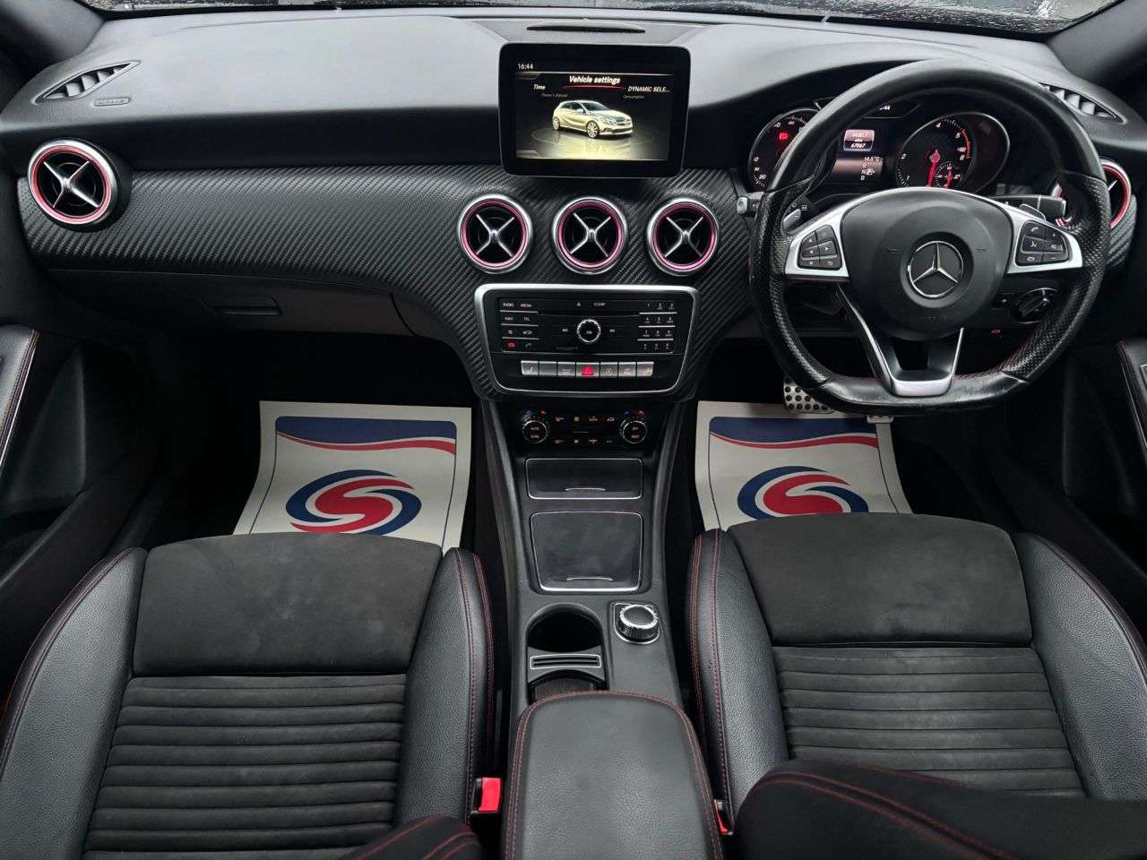 2017 MERCEDES-BENZ A-CLASS 2017 MERCEDES-BENZ A-CLASS