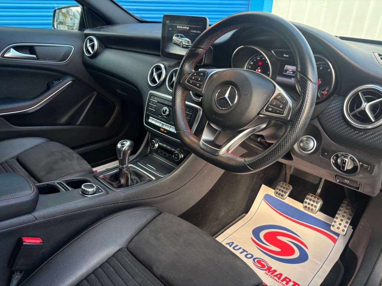 2017 MERCEDES-BENZ A-CLASS 2017 MERCEDES-BENZ A-CLASS