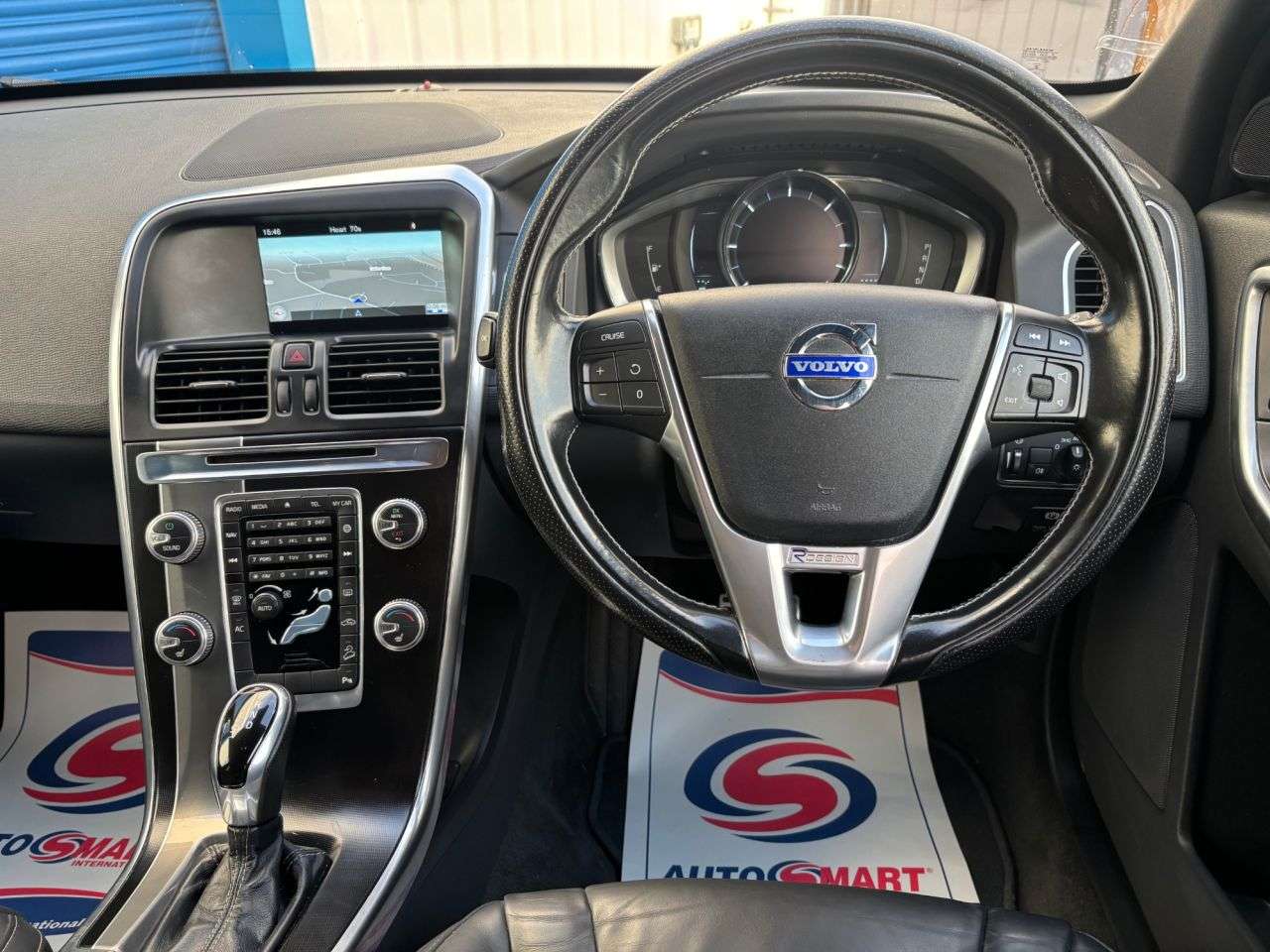 2014 VOLVO XC60 2014 VOLVO XC60