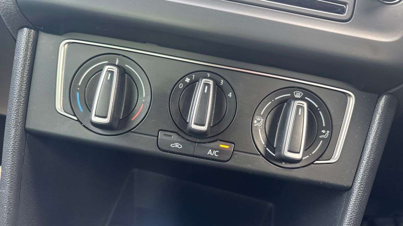 2015 VOLKSWAGEN POLO 2015 VOLKSWAGEN POLO